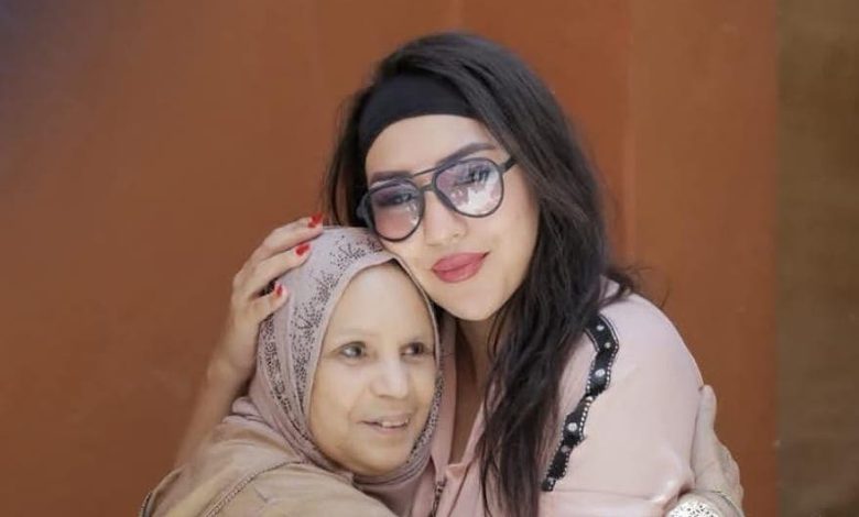سعاد صابر تُلهب مشاعر المغاربة في أحدث ظهور لها بعد غياب طويل (صورة)