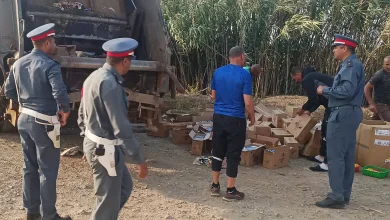 تطوان.. درك أزلا يداهم مستودعًا سريًا لصناعة المثلجات في ظروف غير صحية (صور)