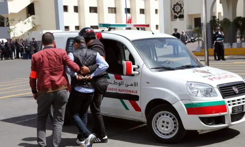 خطير.. شكاية ضد الأصول تقود أمن إيمنتانوت لاكتشاف كتابات حائطية وحجز أسلحة بيضاء