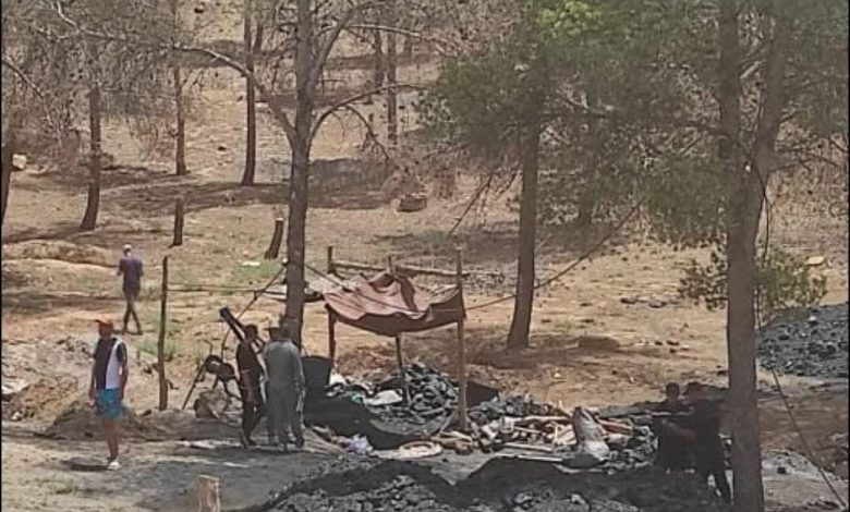 جرادة .. وفاة شاب في حادث انهيار بئر لاستخراج الفحم تعيد الجدل حول “السندريات”