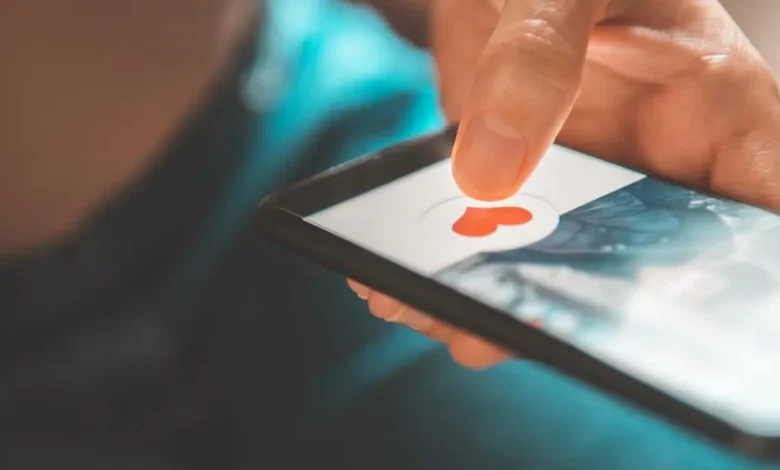 خبير ألماني: تطبيقات المواعدة مصممة لإبقائك أعزبًا!
