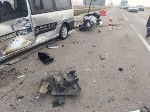 حادث سير بطيط مليل يتسبب في أضرار لمركبتي الدرك الملكي(صور)